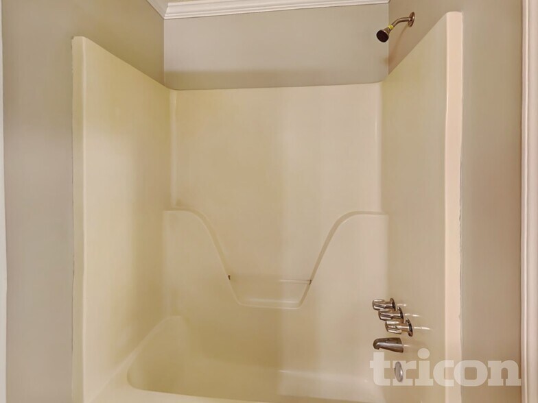 Building Photo - 3173 Rocky Point Ct