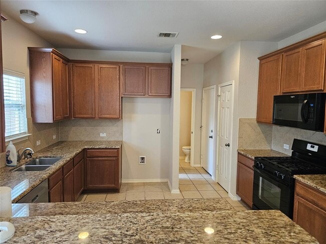 Building Photo - 10506 Wylie Dr