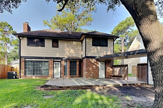 Building Photo - 15318 Sterling Lake Dr