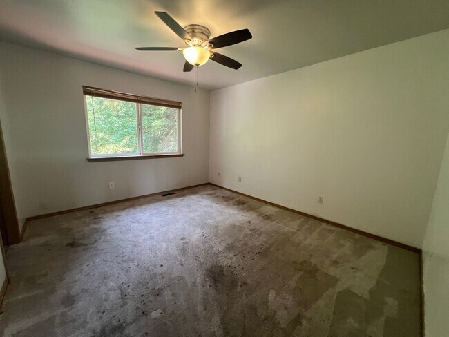 Building Photo - 1762 Sage Ct