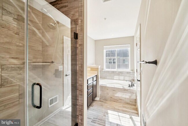 Building Photo - 1118 Bayberry Lane