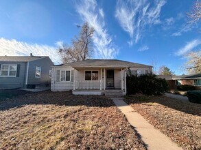 Building Photo - Ideal For Student Housing