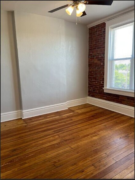 Hall Entrance to Bedroom 1 - 5222 Morganford Rd