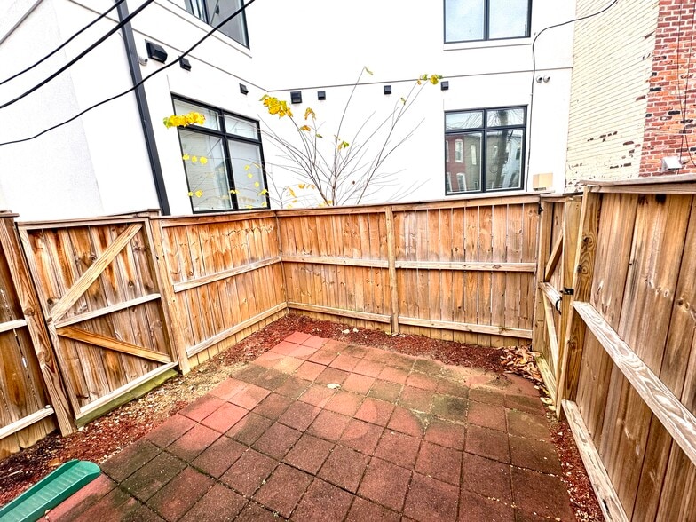 Fenced in back yard - 1215 I St SE