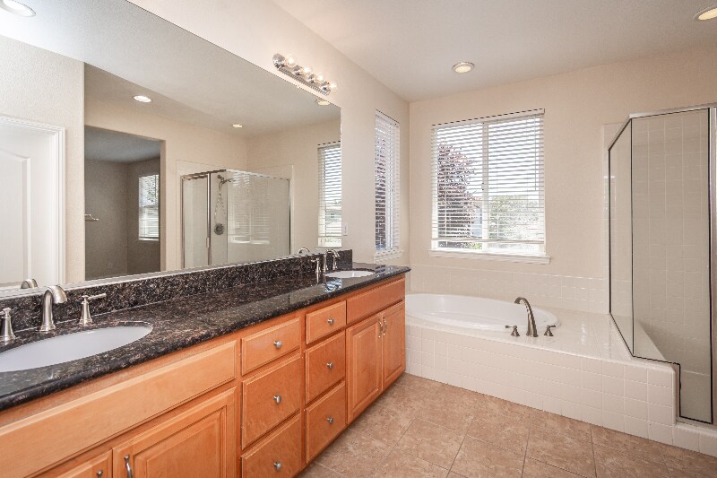 Building Photo - 11854 Cobble Brook Dr
