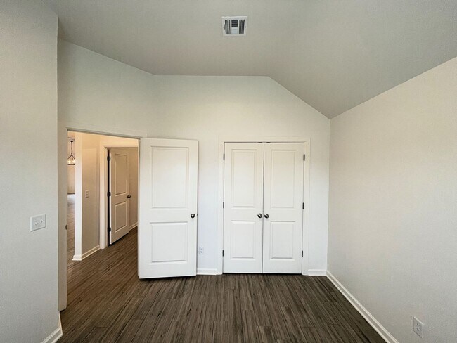 Building Photo - Contemporary Charm: Exceptional Home with ...