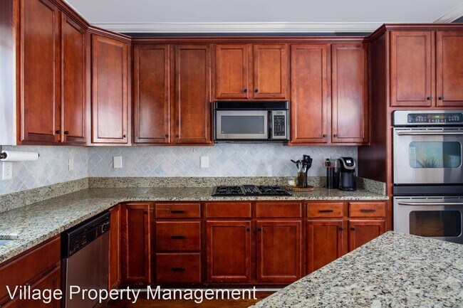 Building Photo - 3 br, 3.5 bath House - 908 11th Avenue North