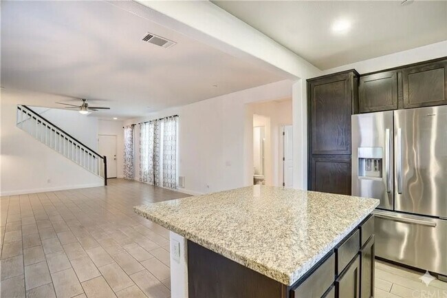 Building Photo - Spacious 4-Bedroom Corner-Lot Home w/ Smar...