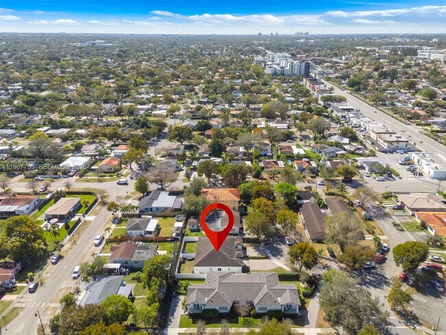 Building Photo - 1515 SW 65th Pl