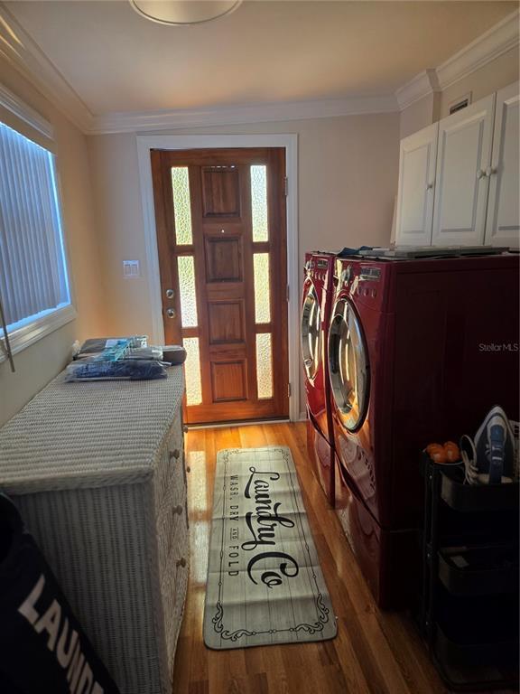 Building Photo - 507 Lakeshore Dr