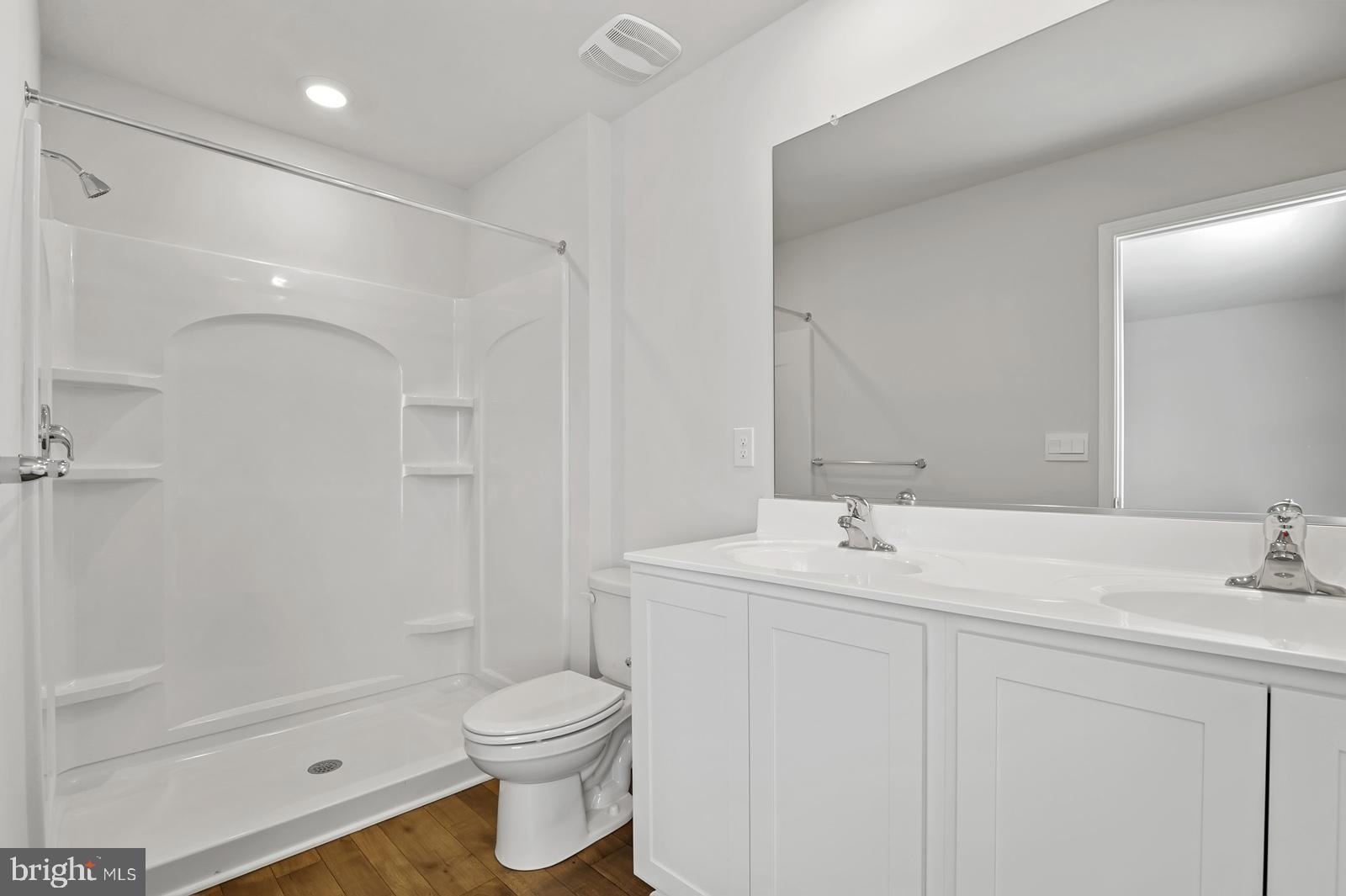 Building Photo - 23 Huckleberry Dr