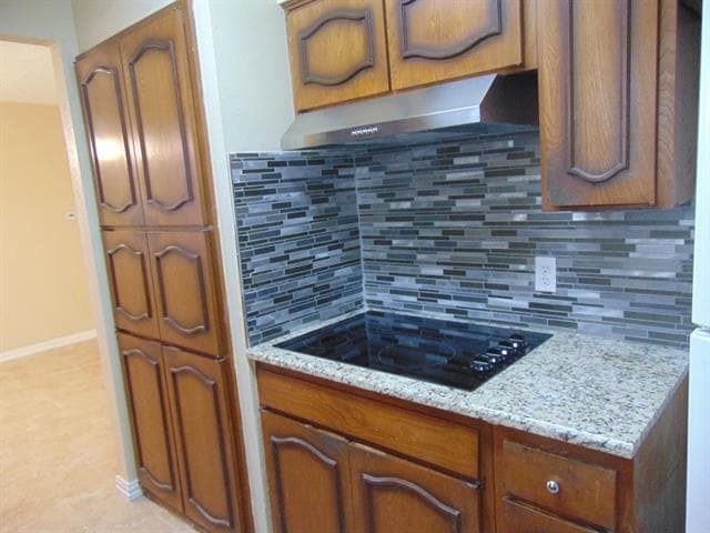 Building Photo - 2114 E Park Row Dr