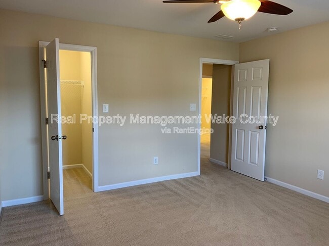 Building Photo - 112 Cobblebrook Ct