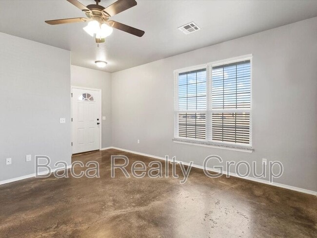Building Photo - 1847 Post Oak Rd