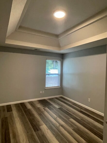 Building Photo - 607 Pipkin Dr
