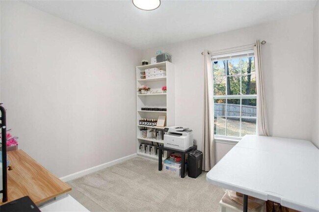 Building Photo - 5656 La Fleur Trail