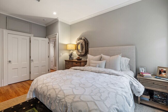 Building Photo - 35 Union Pk