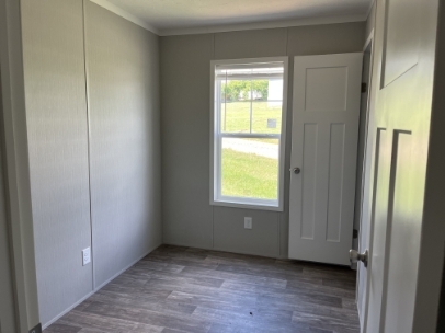 Building Photo - 10 Andieange Cir