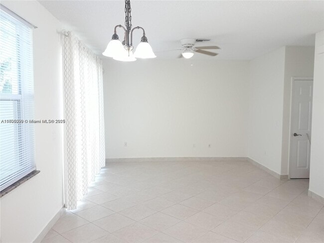 Building Photo - 1268 NW 159th Ave
