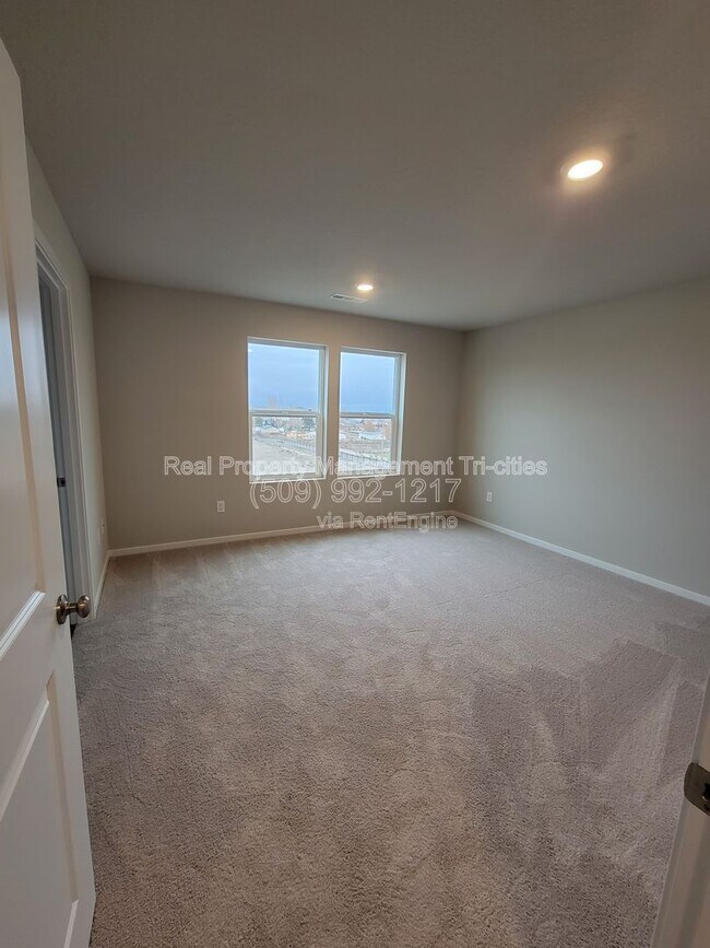 Building Photo - 7752 Ranchland Ln