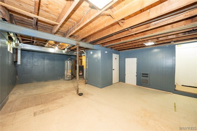 Building Photo - 368 Grover Cleveland Hwy