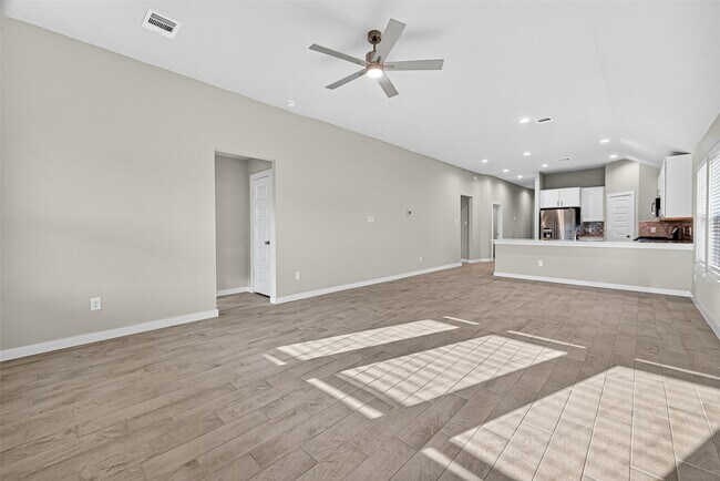 Building Photo - 15135 Timberson Rdg Ln