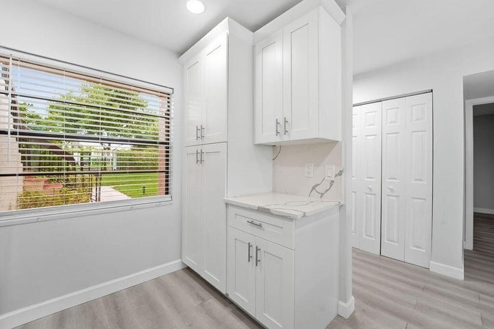 Building Photo - 21839 Arriba 10g