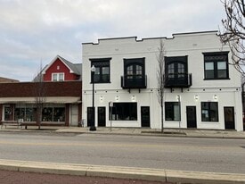 Building Photo - 714 N Main St