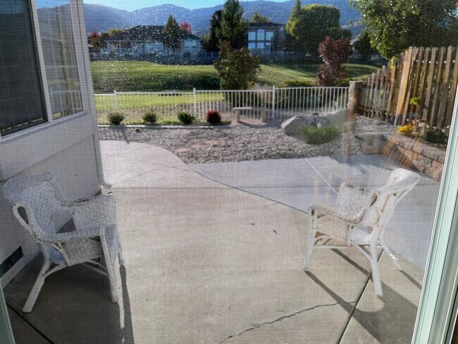 Primary Photo - 2472 Chardonnay Dr
