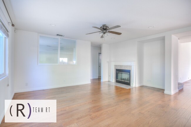 Building Photo - A Captivating and Charming 2 Story Home Ne...
