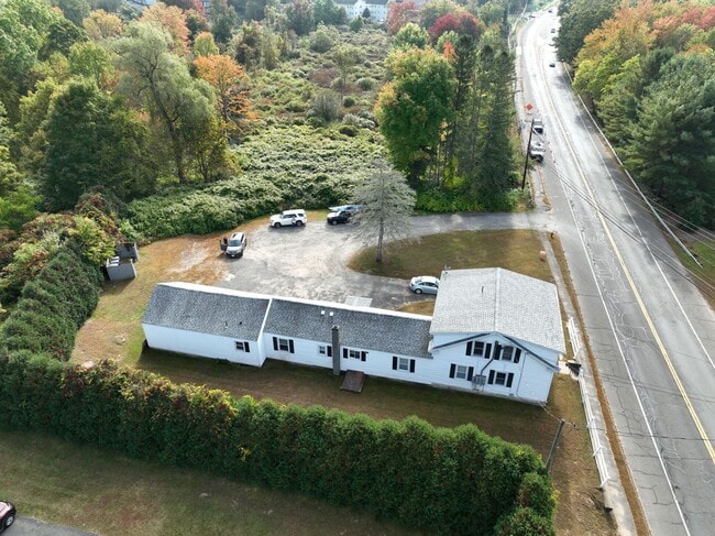 Building Photo - 310 Belchertown Rd