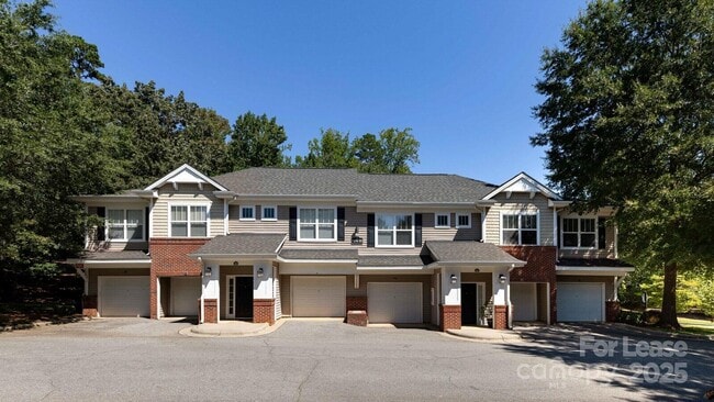 Building Photo - 117 Abberly Green Blvd