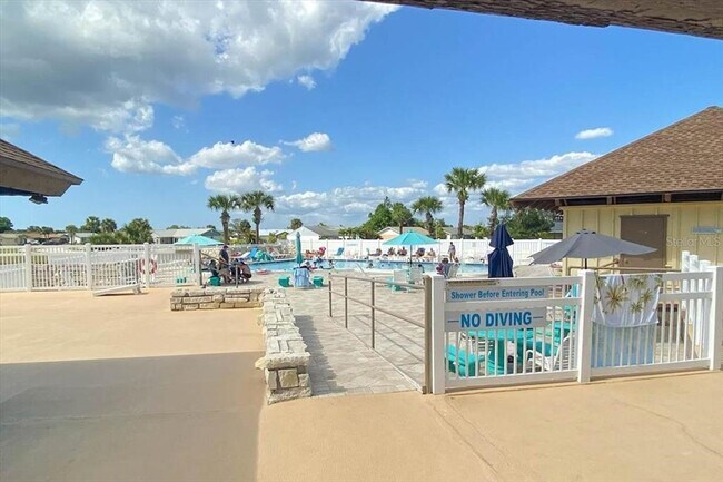 Building Photo - 6628 Thorman Rd