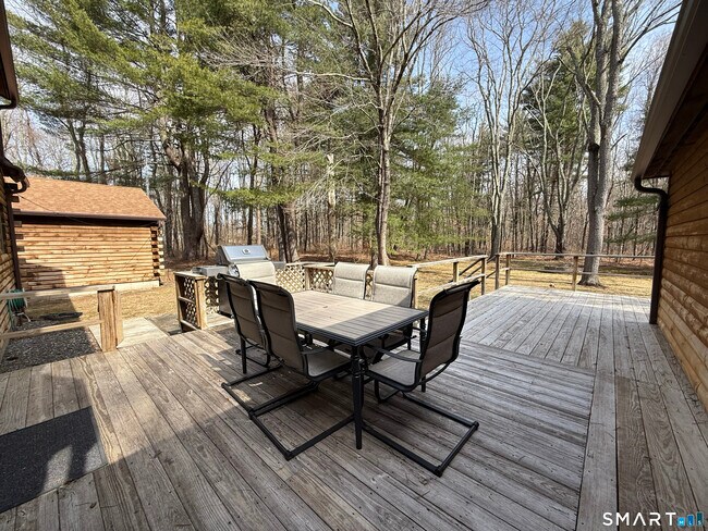 Building Photo - 37 Harris Rd