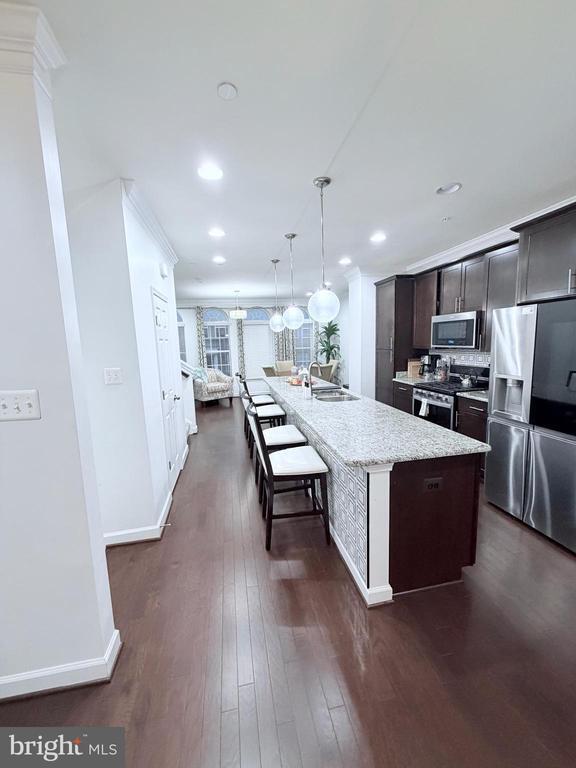 Building Photo - 7232 Barrberry Ln