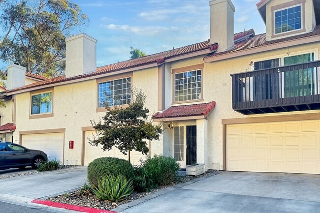 Building Photo - 348 Windy Ln