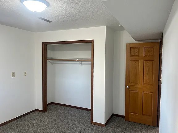 Building Photo - 608-610-610 Martin Rd