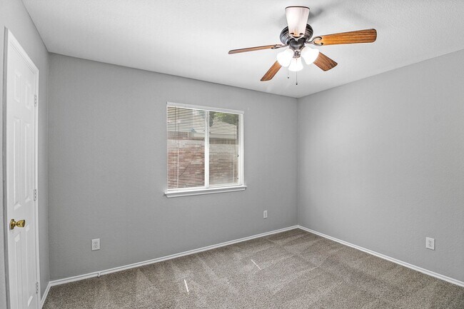 Building Photo - GORGEOUS 3bed, 2 bath in McKinney!!