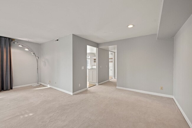 Building Photo - 17417 Ashworth Ave N