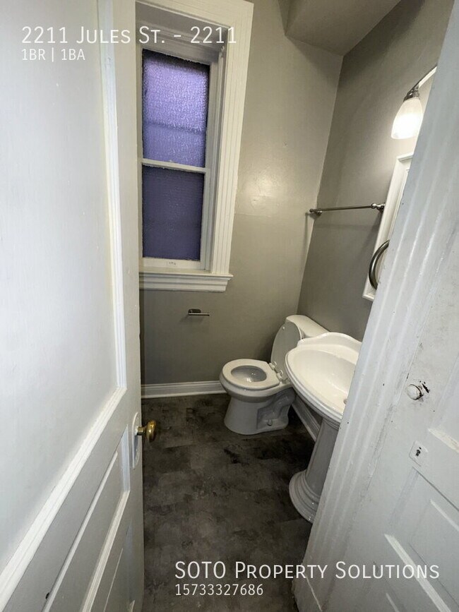 Building Photo - 2211 Jules St.-2211