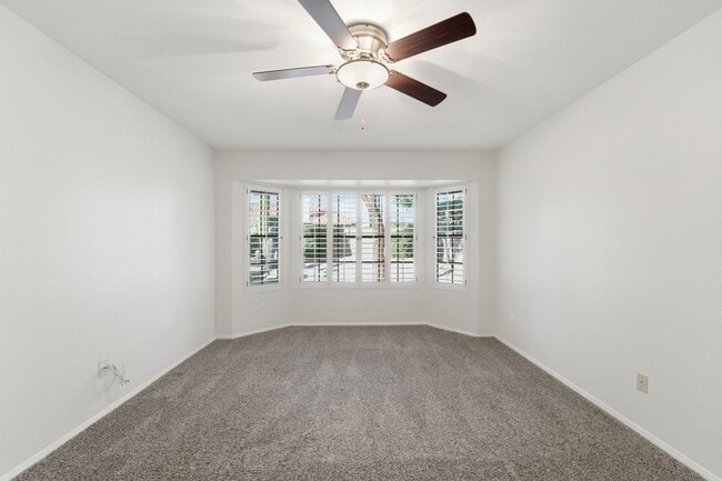 Building Photo - Beautiful 3 Bed/ 2.5 Bath Scottsdale Home I Near Kierland - Prime Location