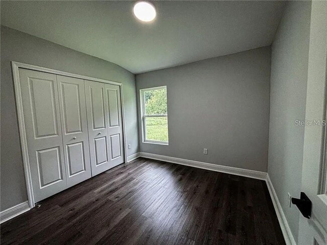 Building Photo - AMAZING 3-bedroom, 2-bathroom home.