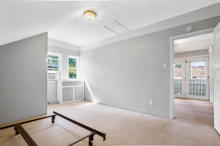 Building Photo - 345 McAlpin Ave