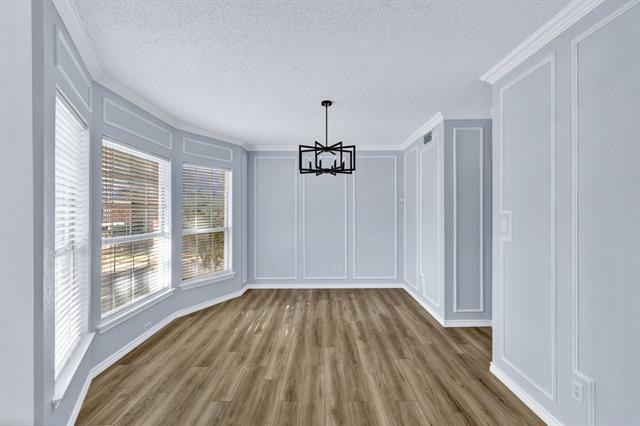 Building Photo - 2505 Classic Ct W