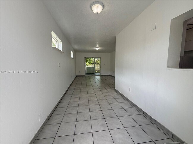 Building Photo - 7550 NW 2nd Terrace