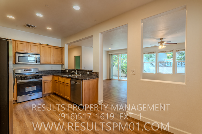 Building Photo - Spacious and Beautiful Folsom 4 Bedroom To...