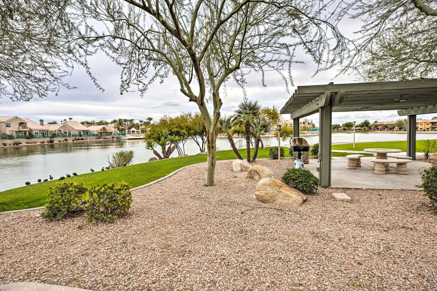 Building Photo - 16013 S Desert Foothills Pkwy