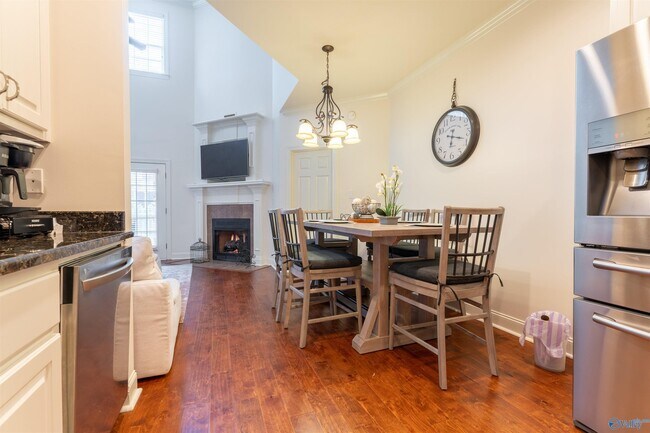 Building Photo - 3187 Mallard Point Dr SE