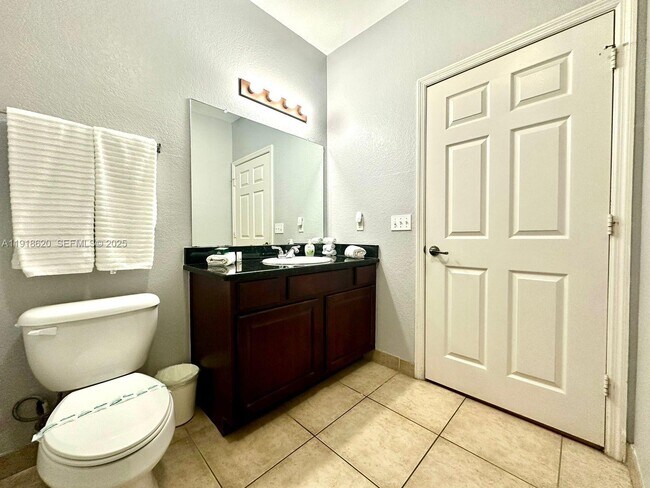 Building Photo - 1301 Tuscan Terrace