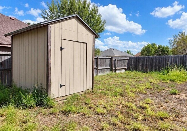 Building Photo - 3702 Marla Dr